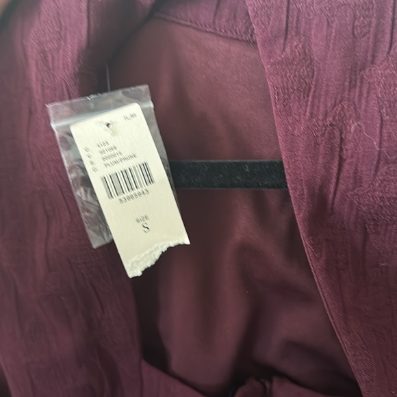 Brand new plum jumpsuit. Cute cutout in the back. Small. With tag. Sleeveless - Picture 5 of 5